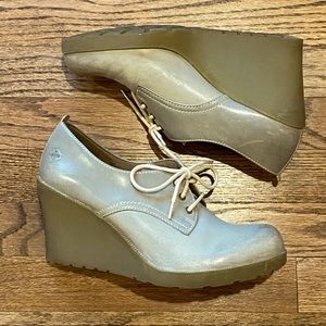 Dr Martins MIMI Light Grey Leather Lace Ups - Size 9 (41)